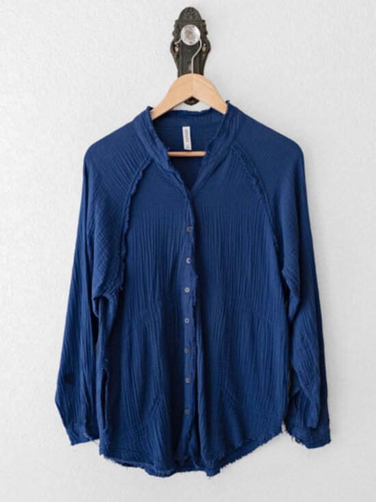 Zenana Outfitters Tops - Zenana Gauze Button Up Shirt Blue Raw Hem Oversized Pocket Top Cotton Small